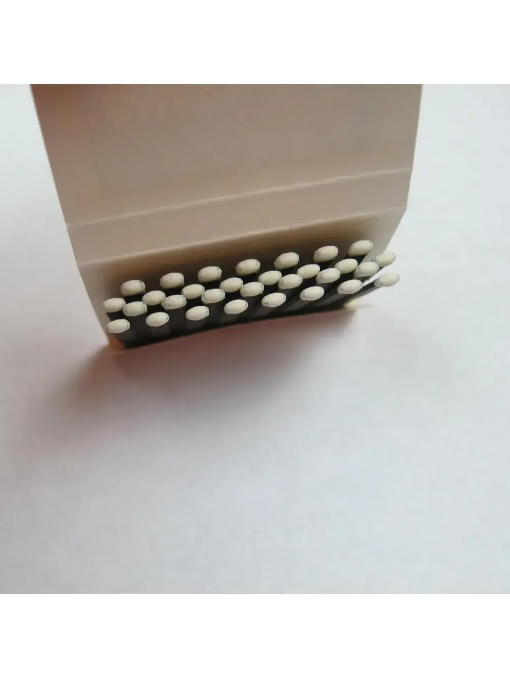 3 Vintage Matchbooks Ohio Manor Restaurants, LK Famous Foods & Amerihost Inn